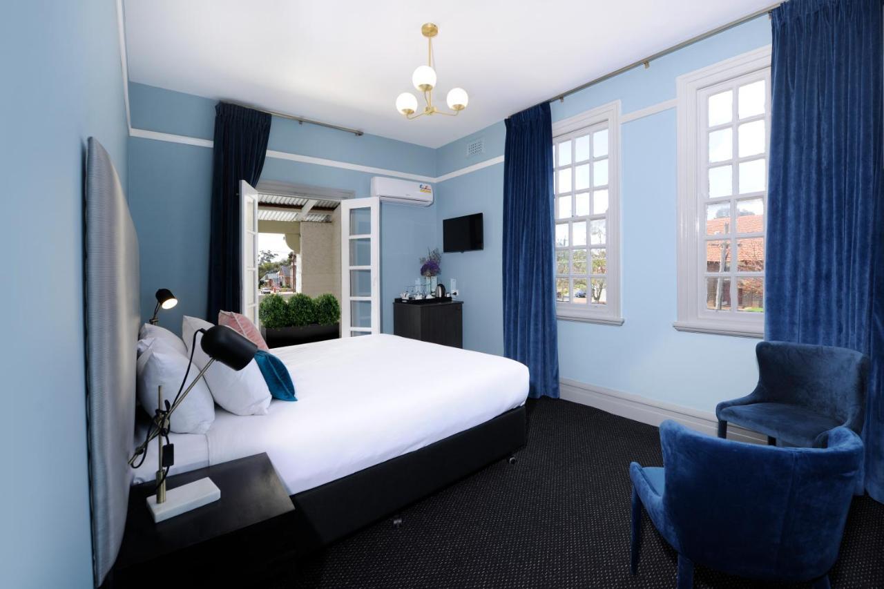 The Stirling Arms Hotel Perth Buitenkant foto